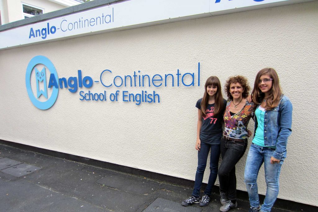 Англо европейский. Continental English. Английские школы Крит. Английская школа ID English. Борнмут школа Anglo World 1996 год.